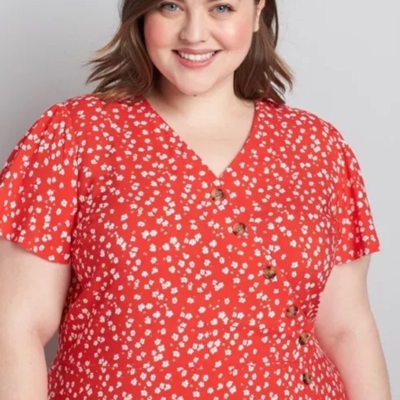 New Lane Bryant Size 20 Asymmetrical Button-Front Midi Dress Floral - Picture 4 of 9